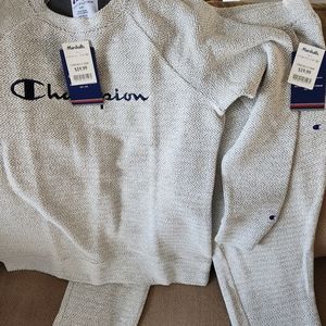 Cozy women's gray Champion sweatsuit